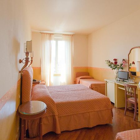 Hotel Aurora Florencja Zewnętrze zdjęcie