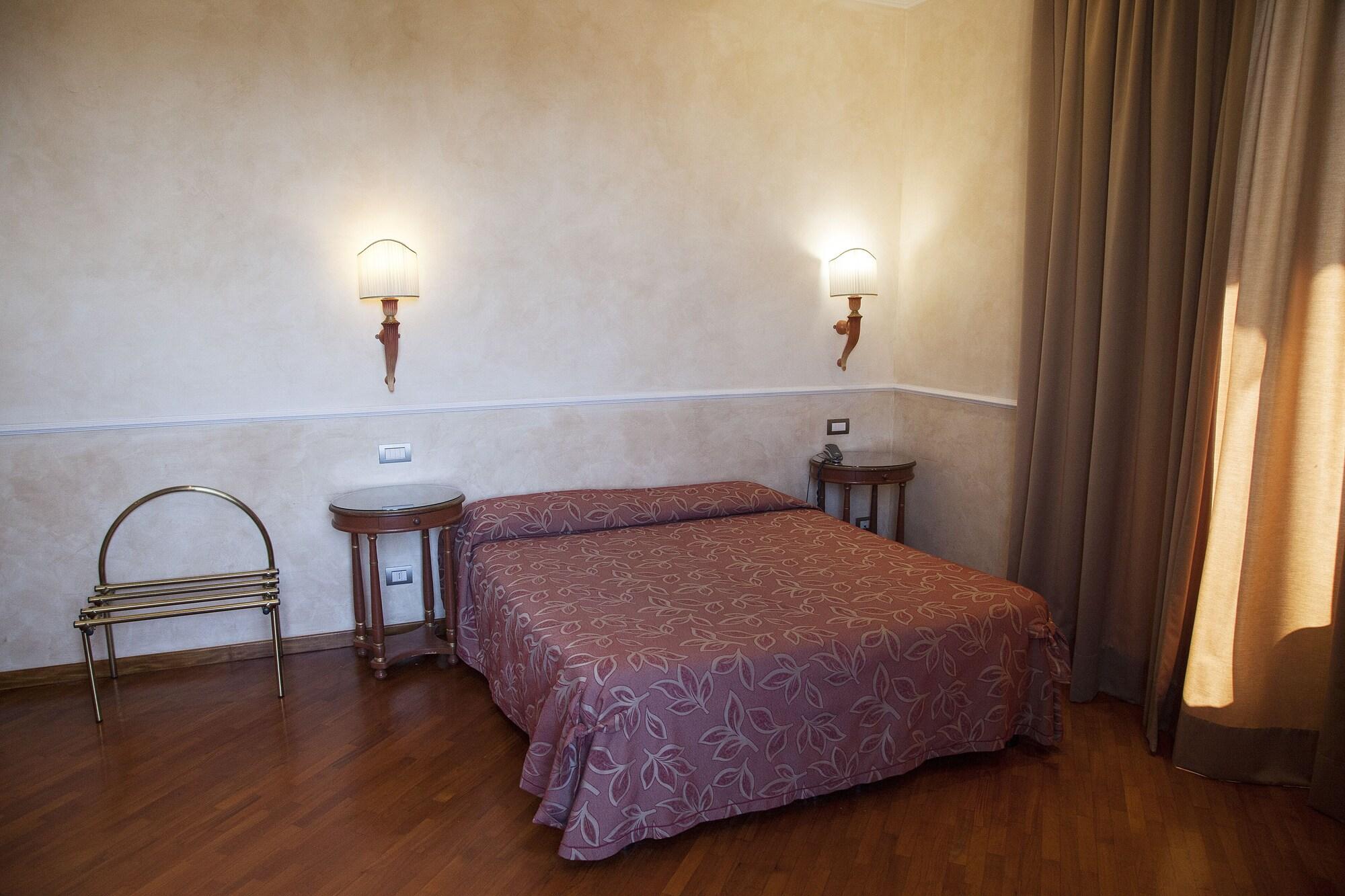 Hotel Aurora Florencja Zewnętrze zdjęcie