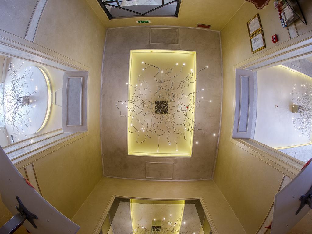 Hotel Aurora Florencja Zewnętrze zdjęcie