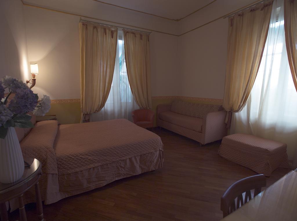 Hotel Aurora Florencja Zewnętrze zdjęcie
