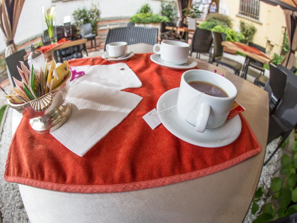 Hotel Aurora Florencja Jedzenie zdjęcie