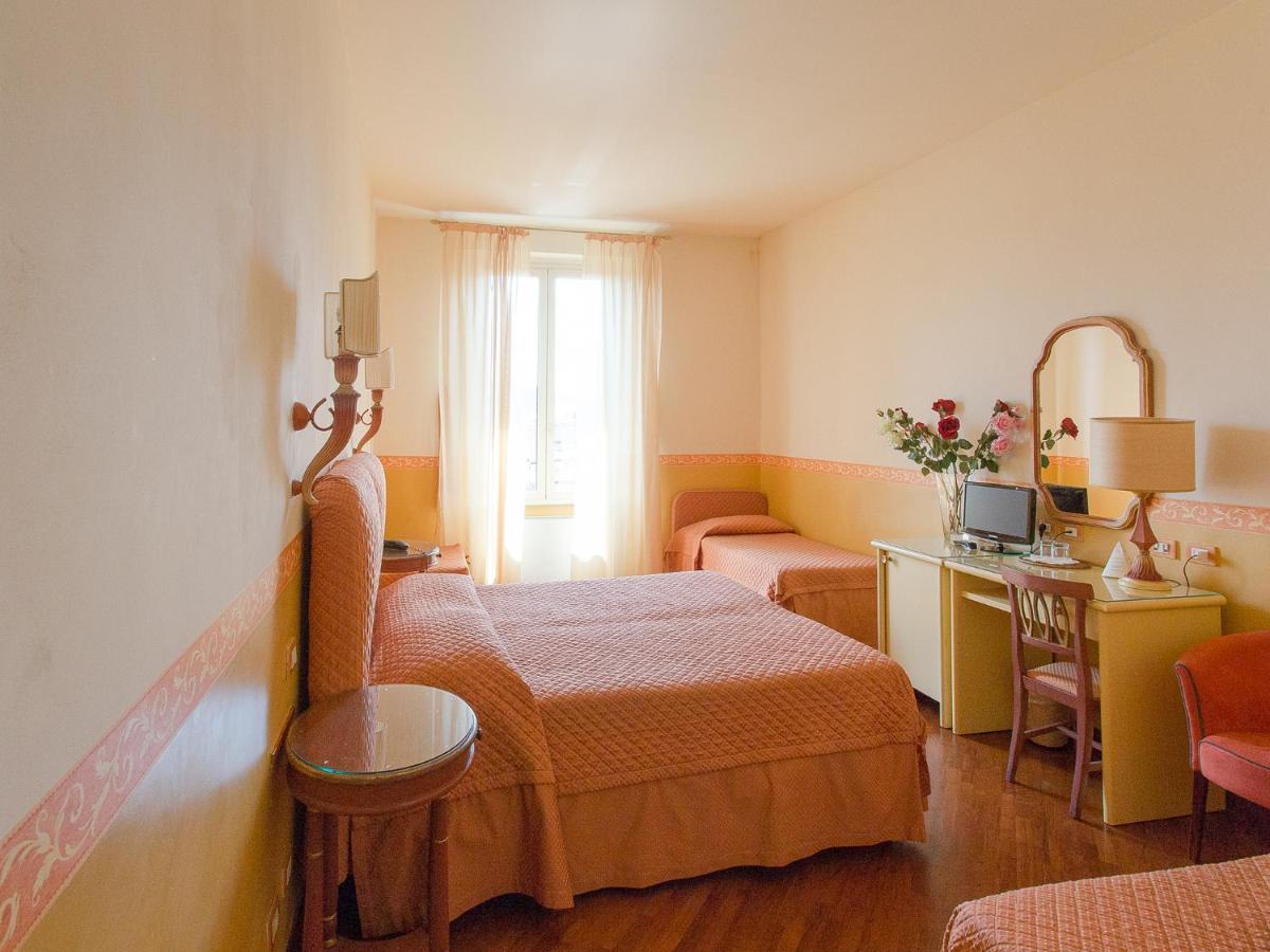 Hotel Aurora Florencja Zewnętrze zdjęcie